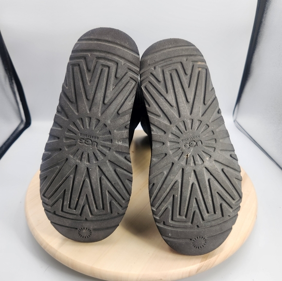 UGG Australia Womens Tall Boots sz 5 - Picture 8 of 12